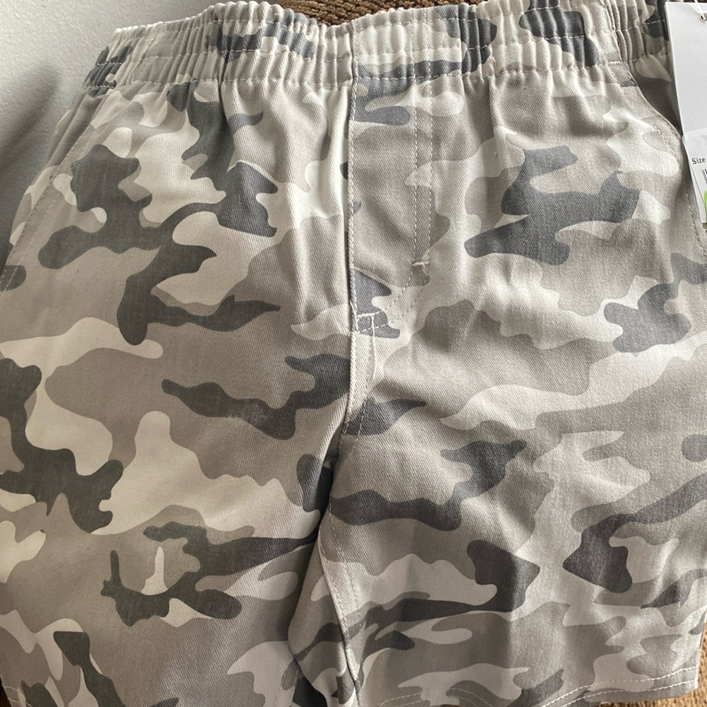 Timberland size 3T gray camo shorts toddler shorts